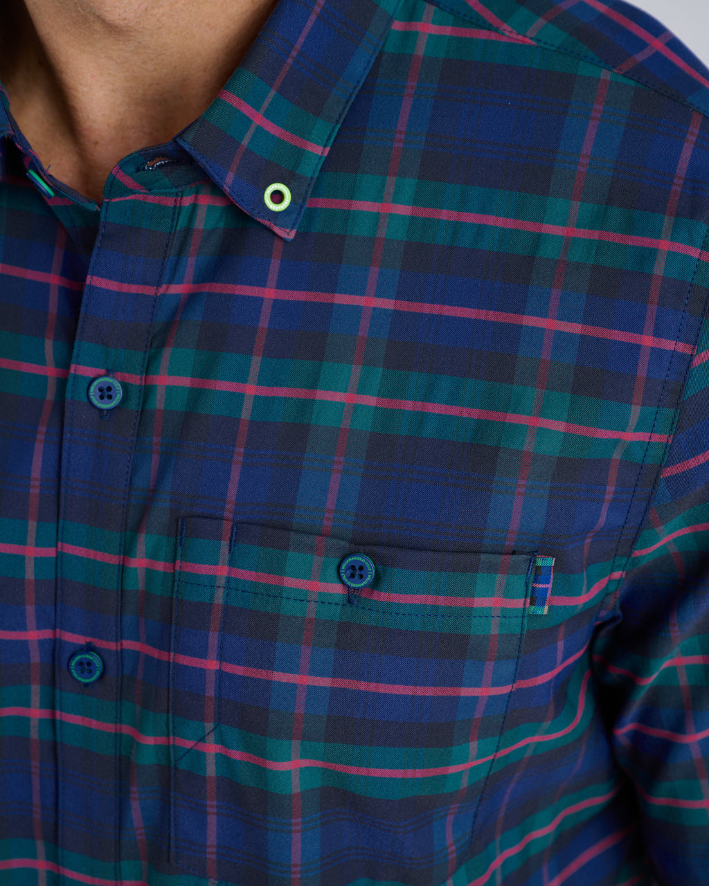 Dark Tartan Men's Button Down | Pocket | Detail | William Murray Golf