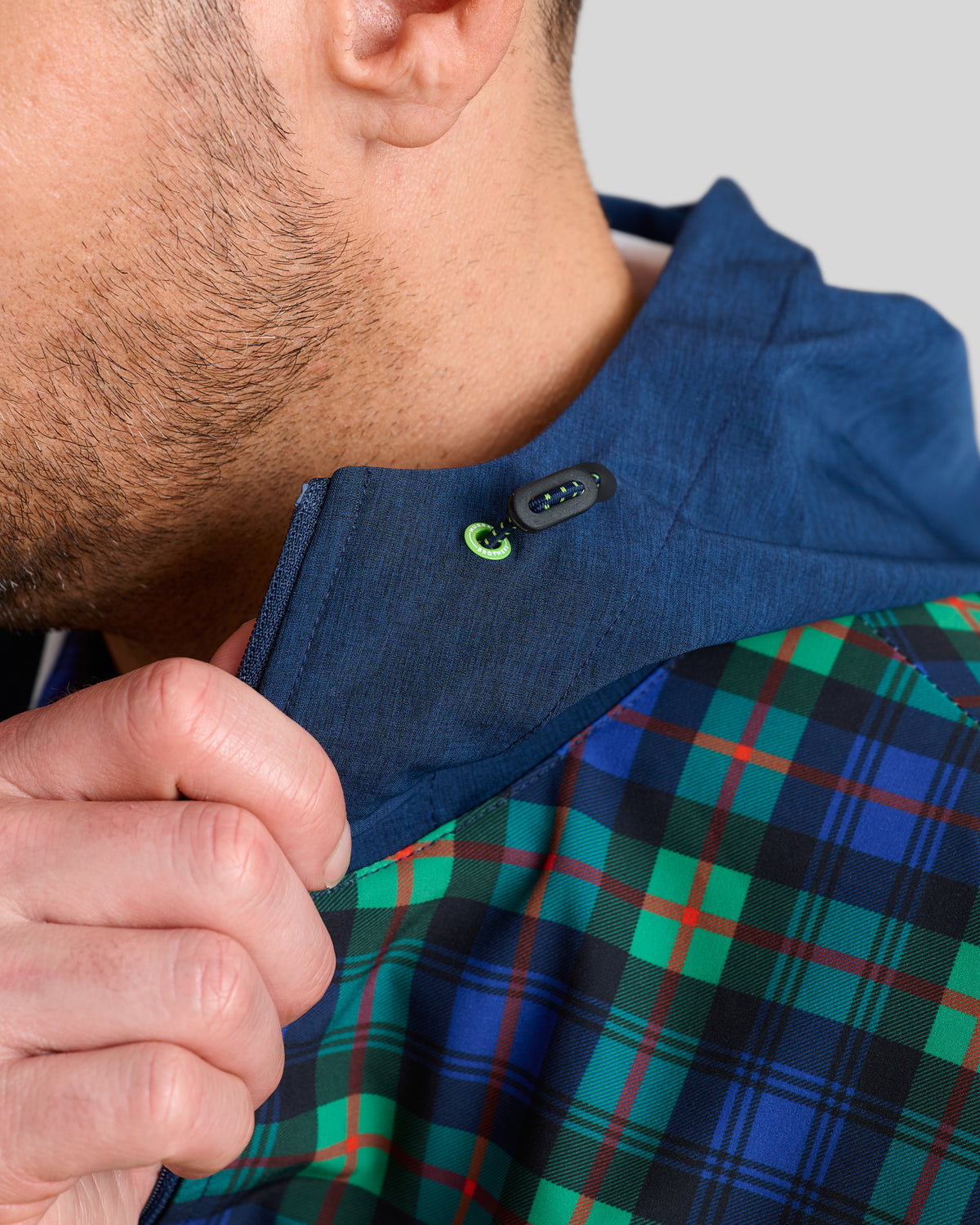 Stow Away Men's Jacket | Tartan | Eyelet 2 | William Murray Golf